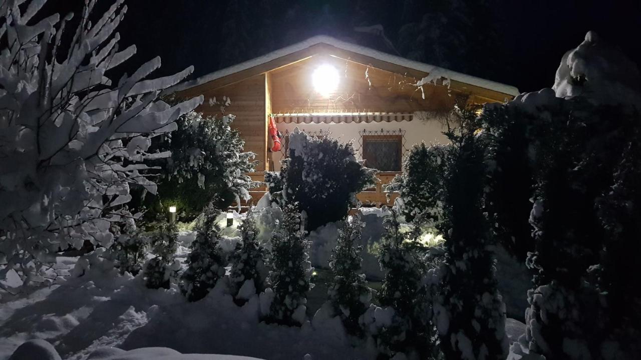 Knusperhäuschen Maria Nikoletta Villa Witra Exteriör bild